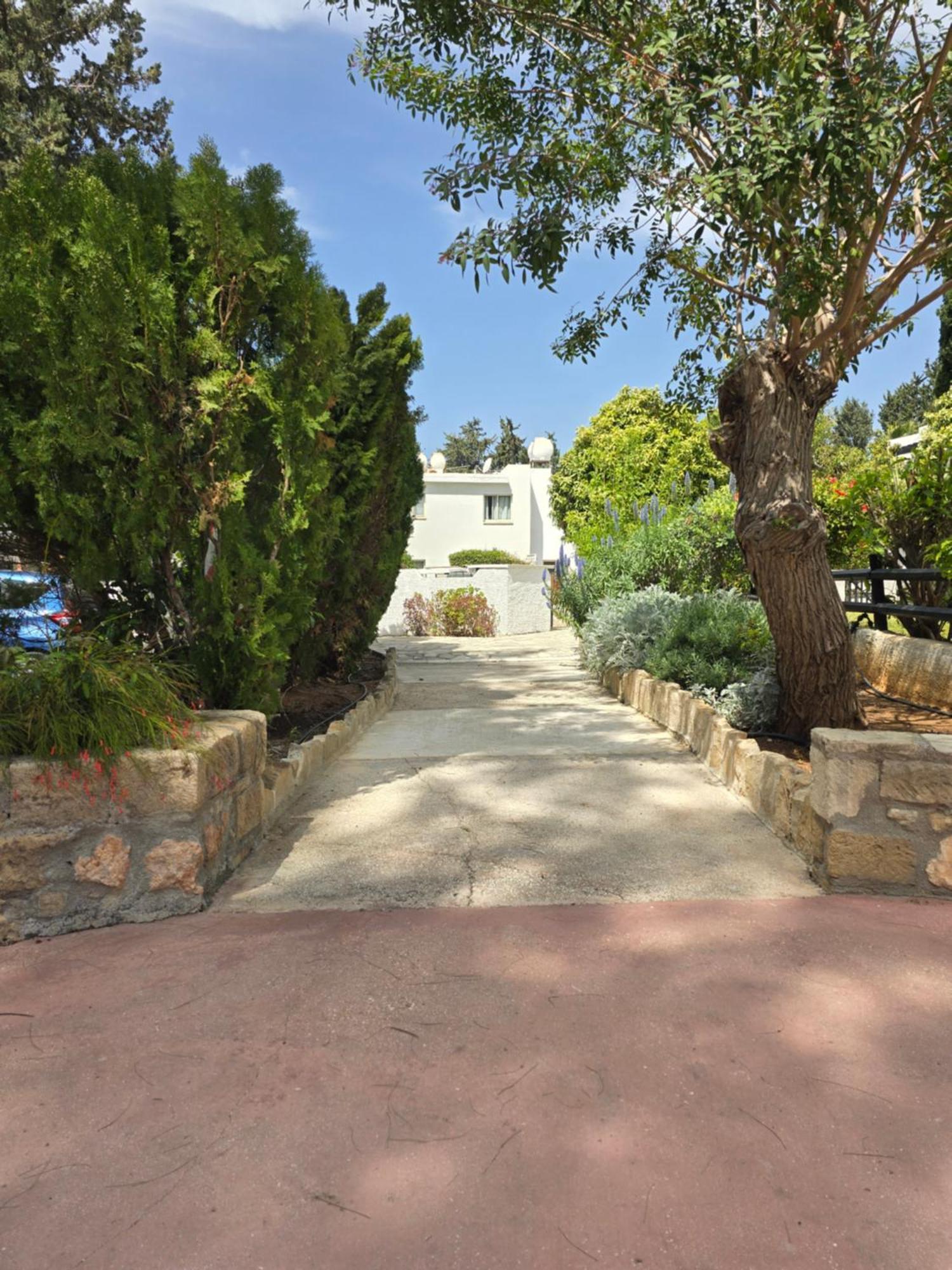 Sunnsea Apartment Paphos